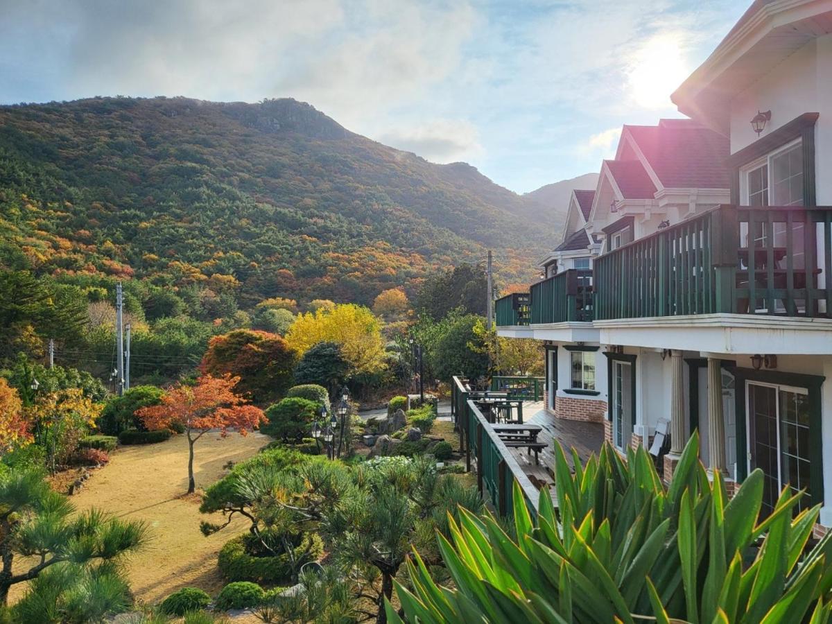Didimdol Pension Geoje Exterior foto
